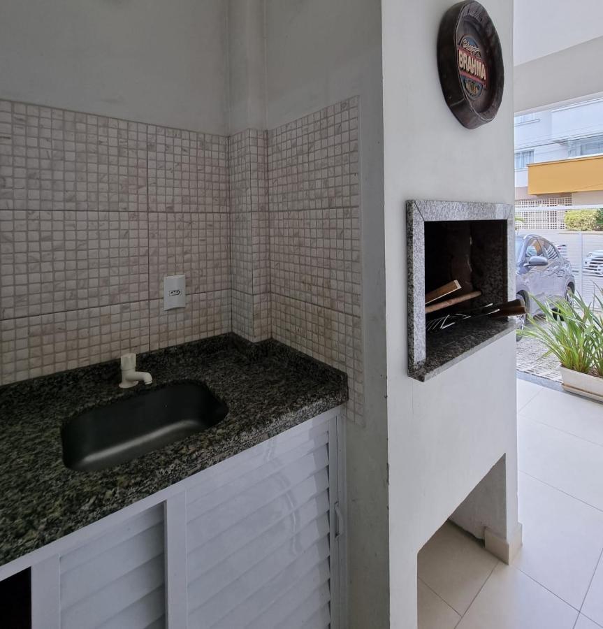 Apartamentos Proximo A Praia Бомбиньяс Экстерьер фото