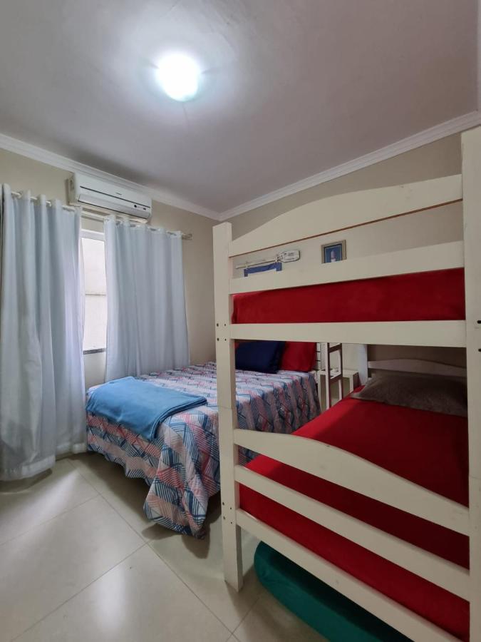 Apartamentos Proximo A Praia Бомбиньяс Экстерьер фото