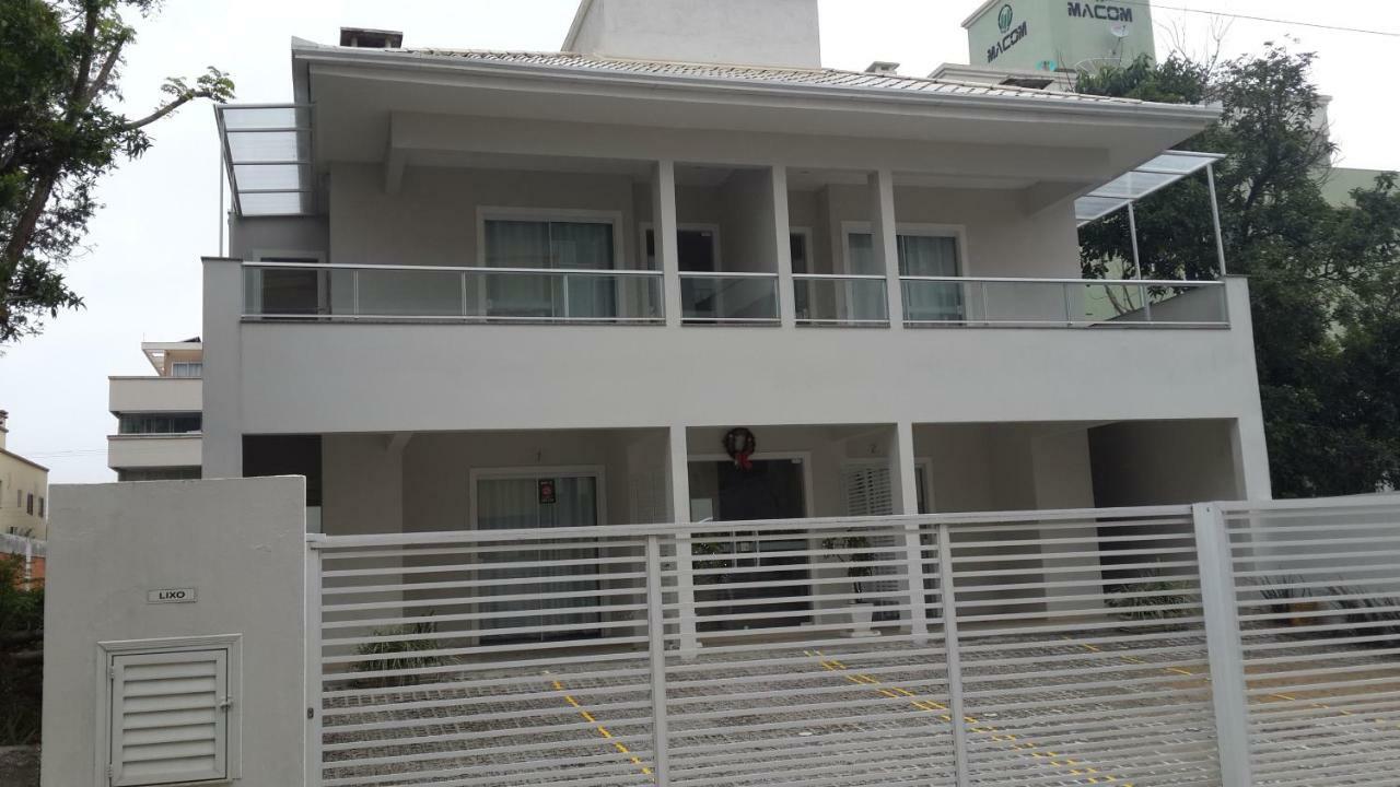 Apartamentos Proximo A Praia Бомбиньяс Экстерьер фото